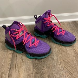 Nike Shoes Nike Lebron Xix Cz0203 500 Basketball Shoes Wild Berry/Hyper Pink